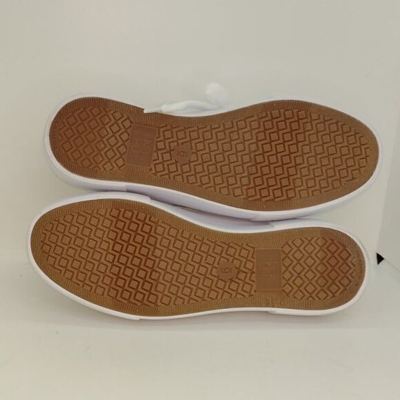 No Boundaries Womens NEW w/Tags White Platform Memory Foam LaceUp Sneakers-sz. 6 - Picture 5 of 5